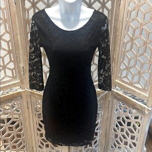Guess Elegant Black Lace 3/4 Sleeve Dress size XS